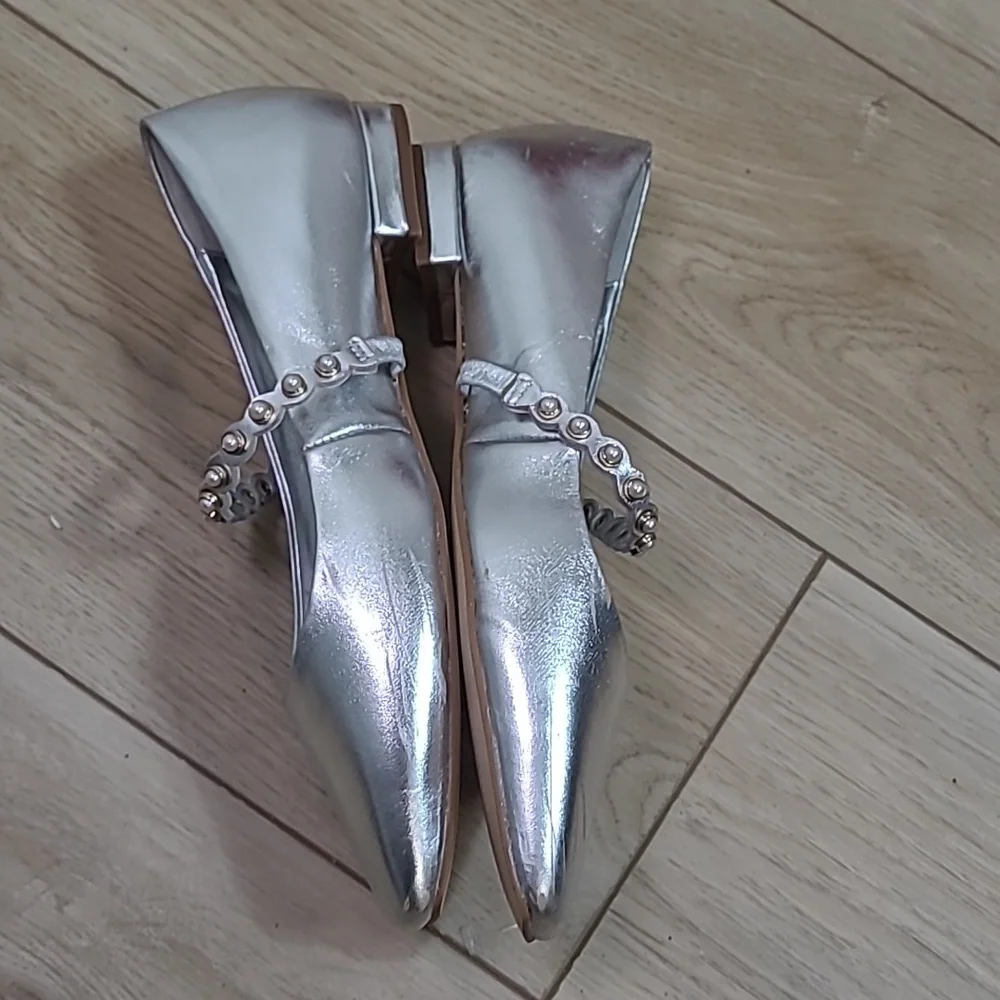 Boden Elegant Silver Women's Shoes with Pearl Detail Size 39/8 - Picture 4 of 9